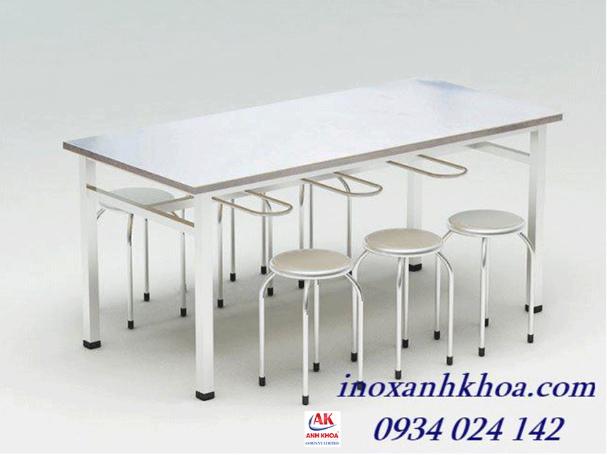 Bàn inox có móc treo ghế 