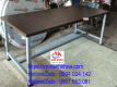 Bàn ăn công nhân khung sắt mặt gỗ MDF chống ẩm cao cấp